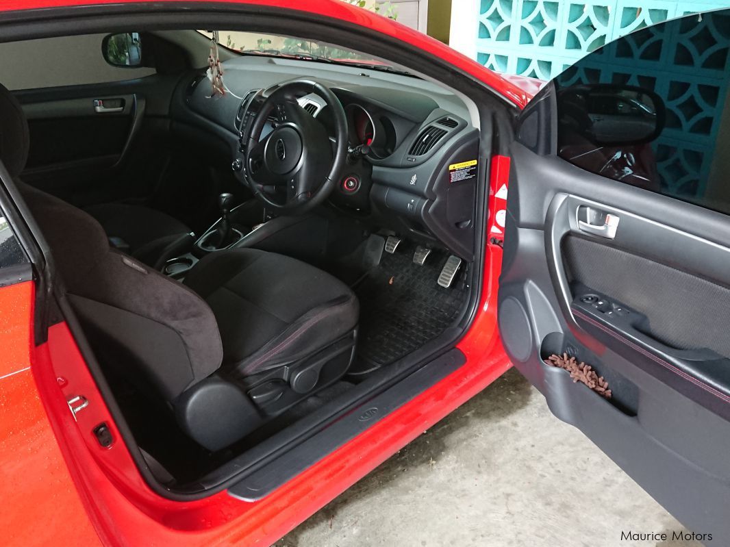 Kia Cerato Koup in Mauritius