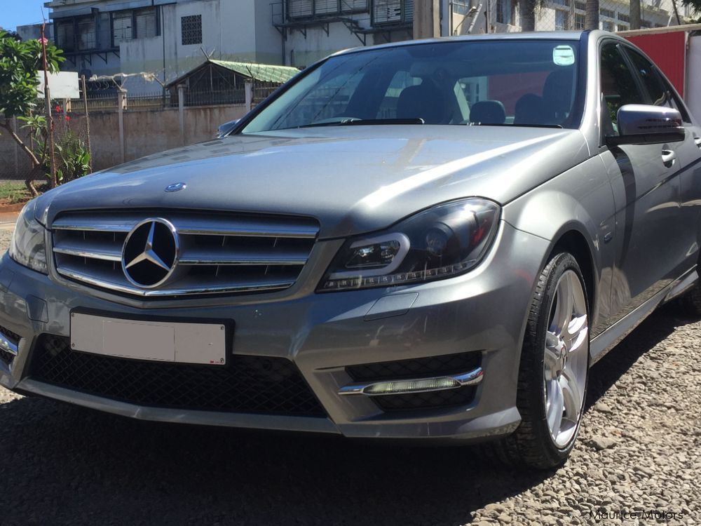 Mercedes-Benz C 180 AMG in Mauritius