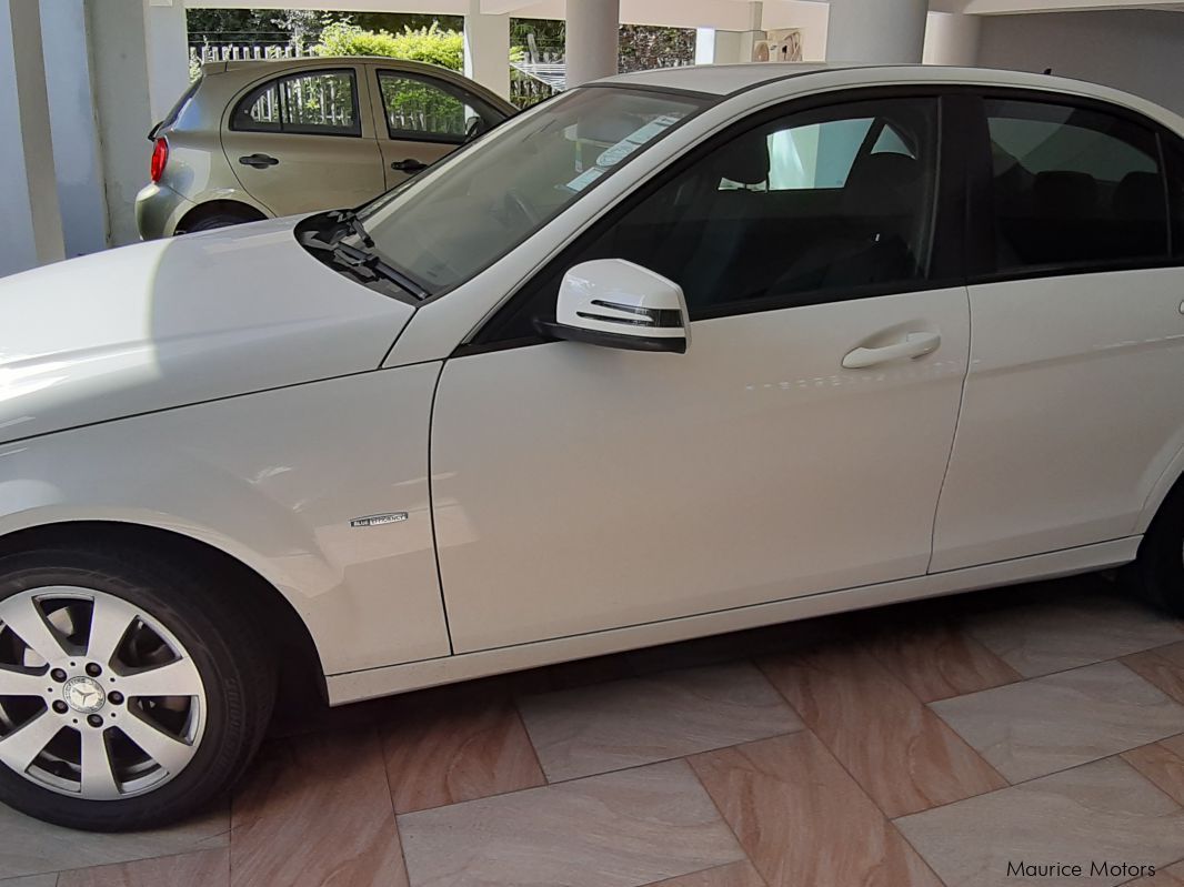 Mercedes-Benz C180 in Mauritius