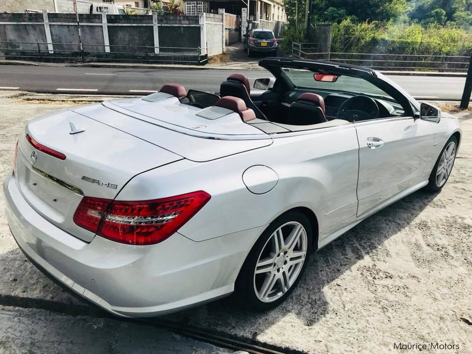 Mercedes-Benz E250 AMG CONVERTIBLE - RED AMG SPORT LEATHER SEATS - TURBO CHARGED in Mauritius