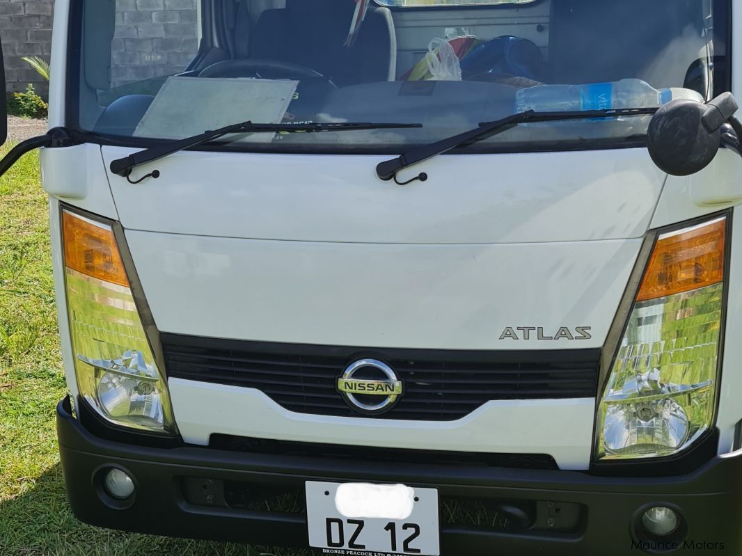 Nissan Atlas zd30 in Mauritius