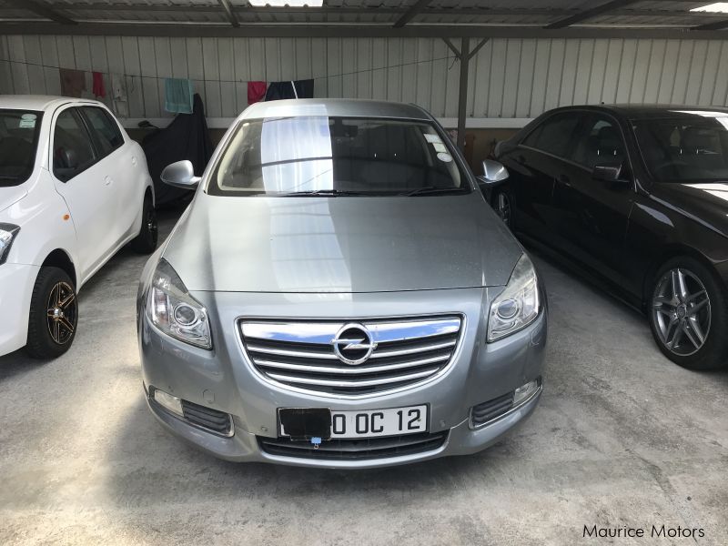 Opel INSIGNIA - DARK GRAY in Mauritius