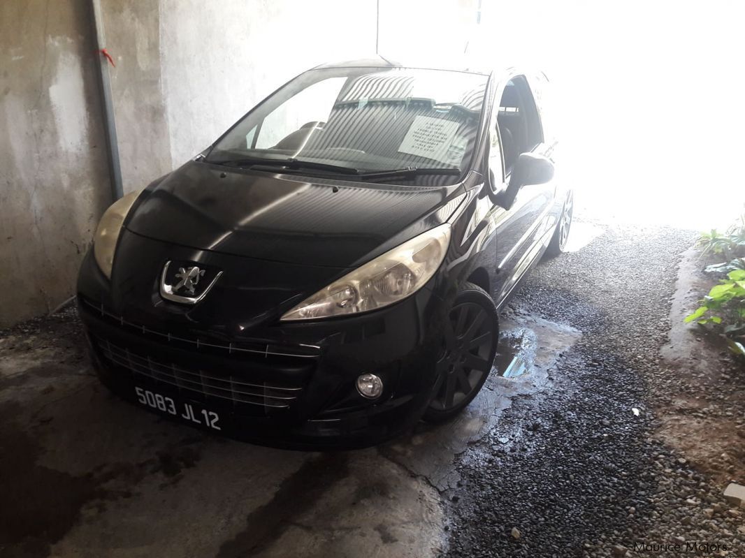 Peugeot 207 GTI in Mauritius