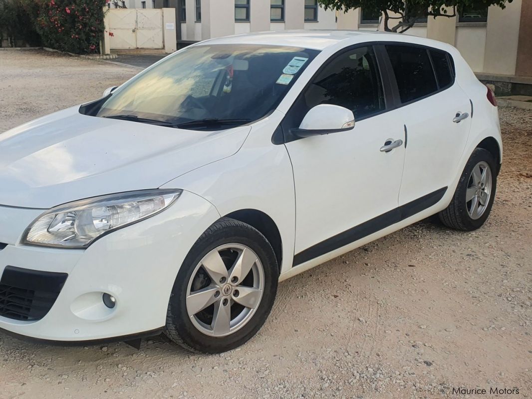 Renault Megane 3 1.6 in Mauritius