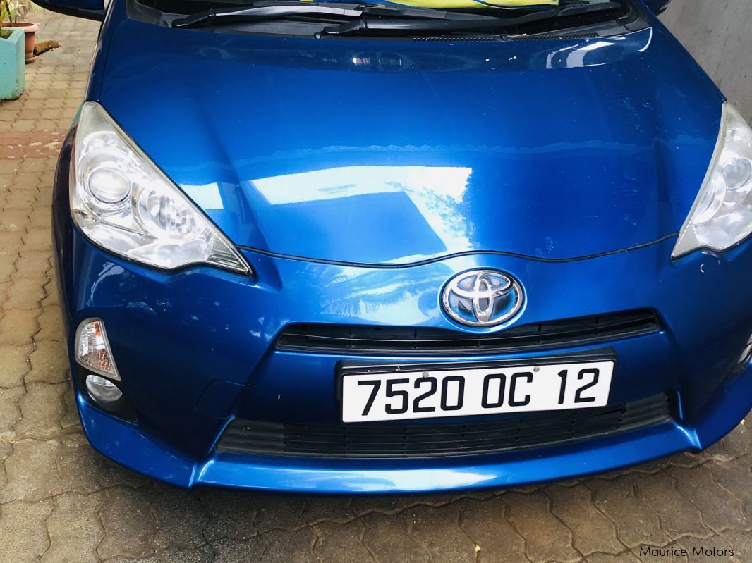 Toyota Prius Hybrid in Mauritius