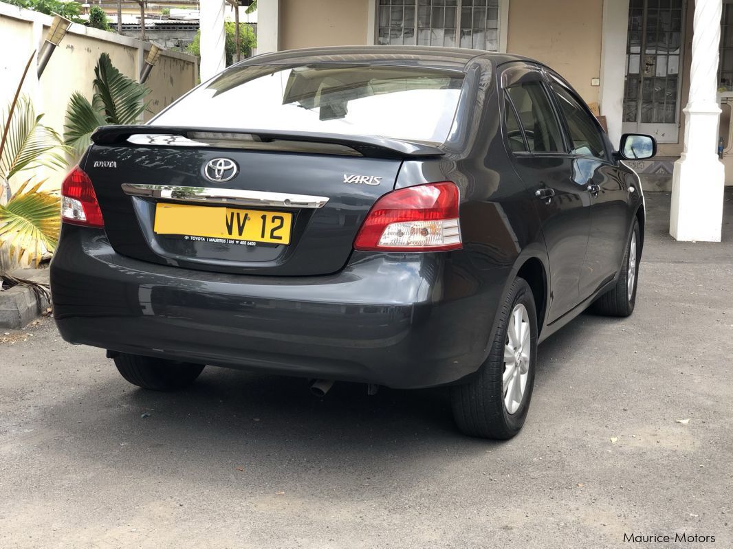 Toyota Yaris 1300cc in Mauritius