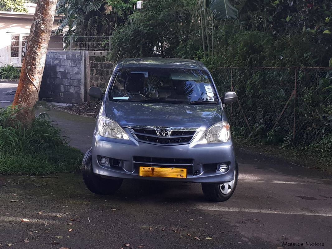 Toyota avanza in Mauritius