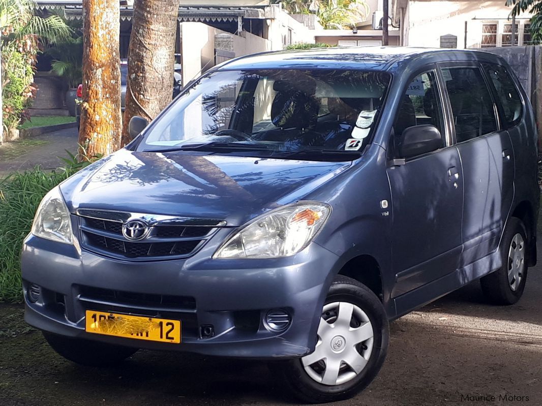 Toyota avanza in Mauritius