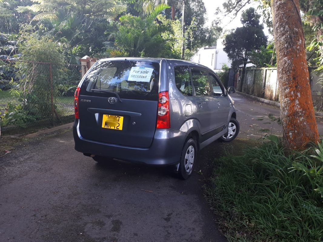 Toyota avanza in Mauritius