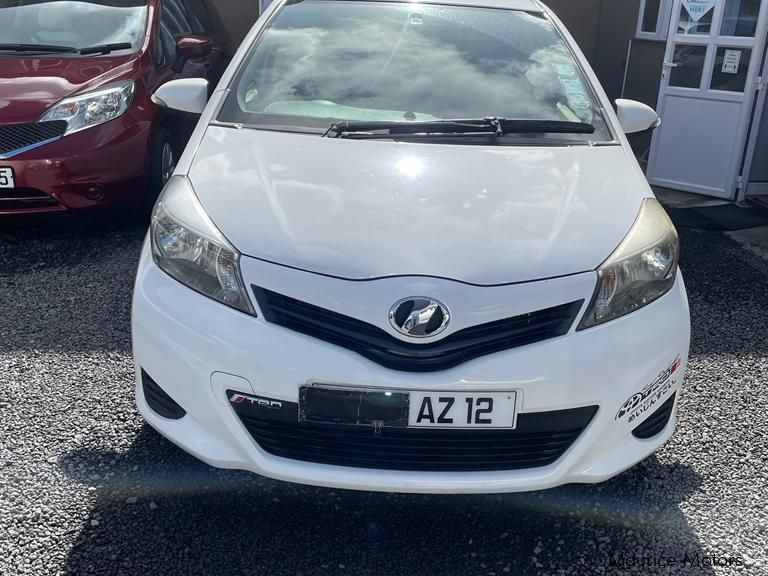 Toyota vitz in Mauritius