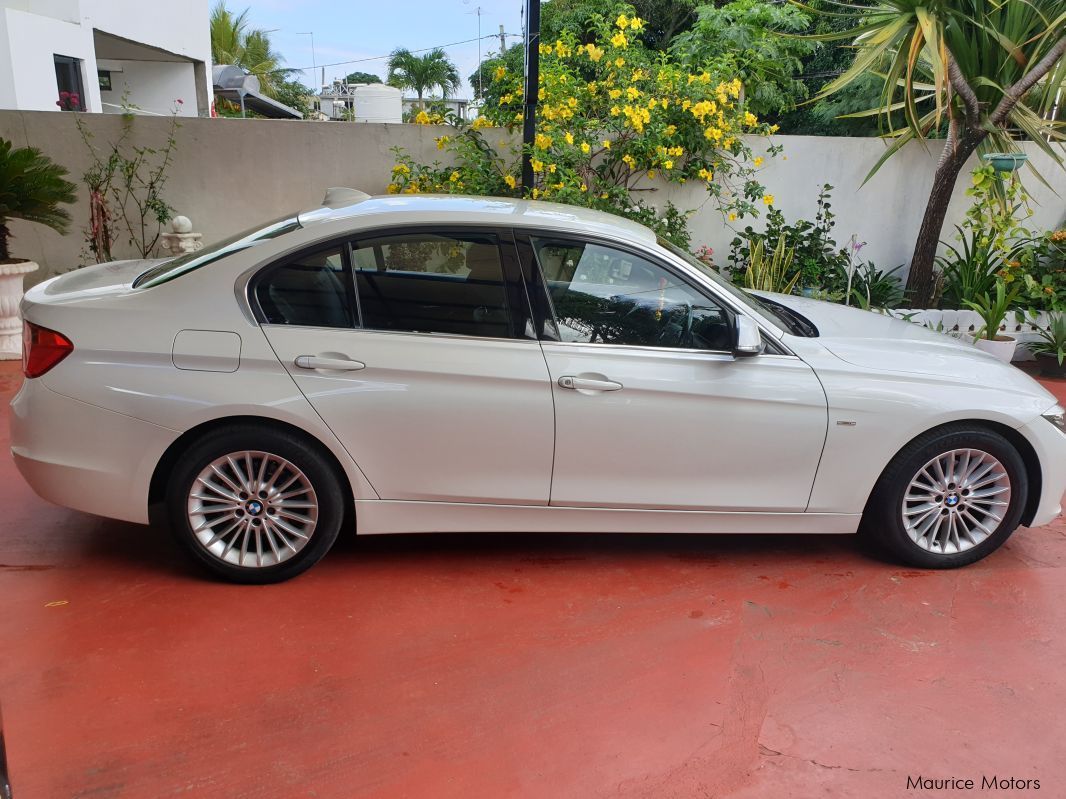 BMW 316I in Mauritius
