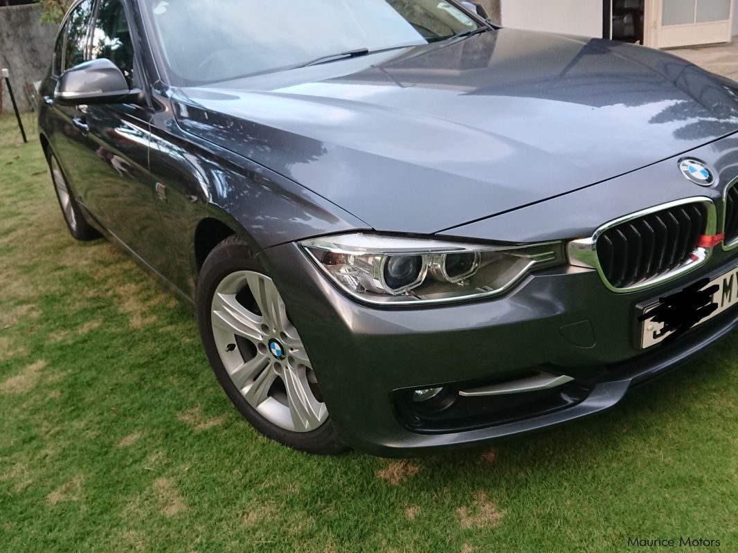 BMW 316i Sport Line in Mauritius