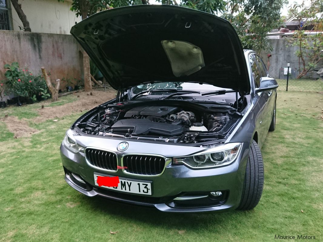 BMW 316i Sport Line in Mauritius