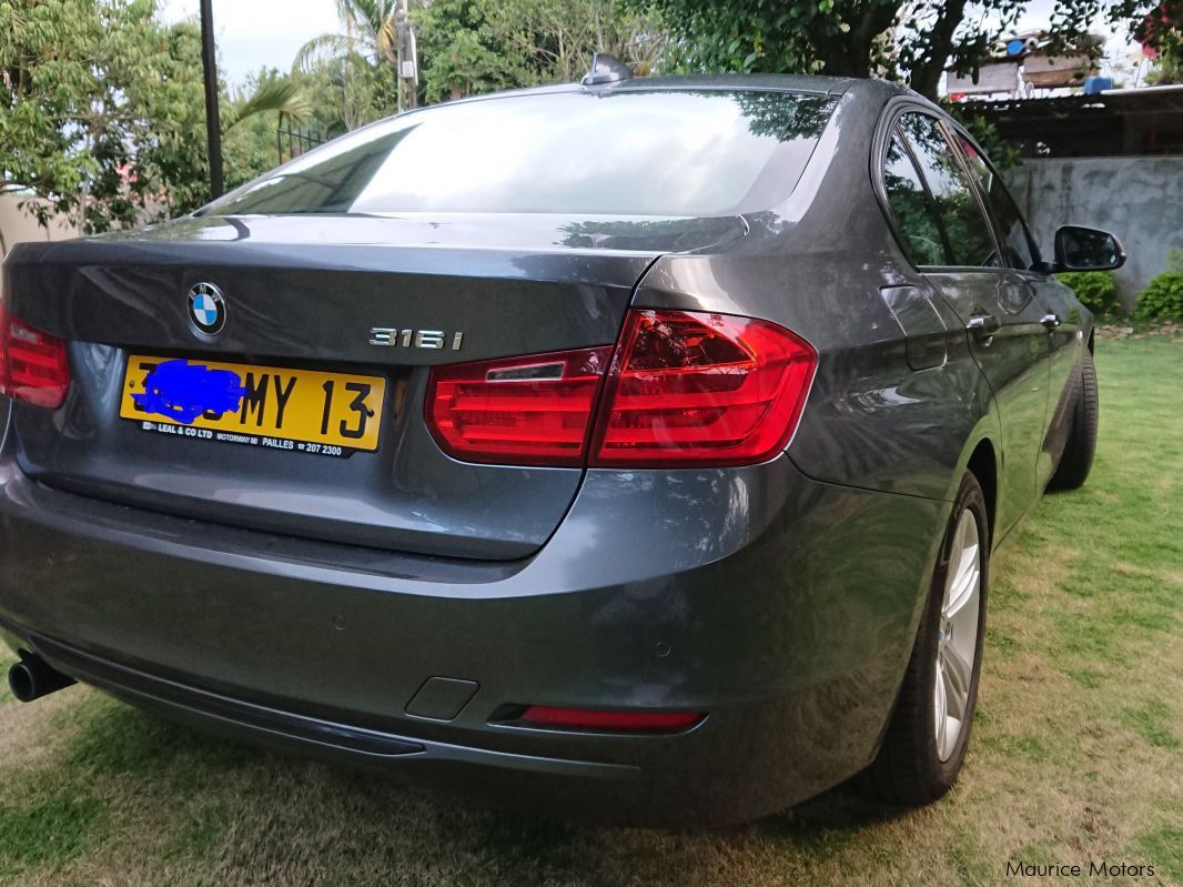 BMW 316i Sport Line in Mauritius