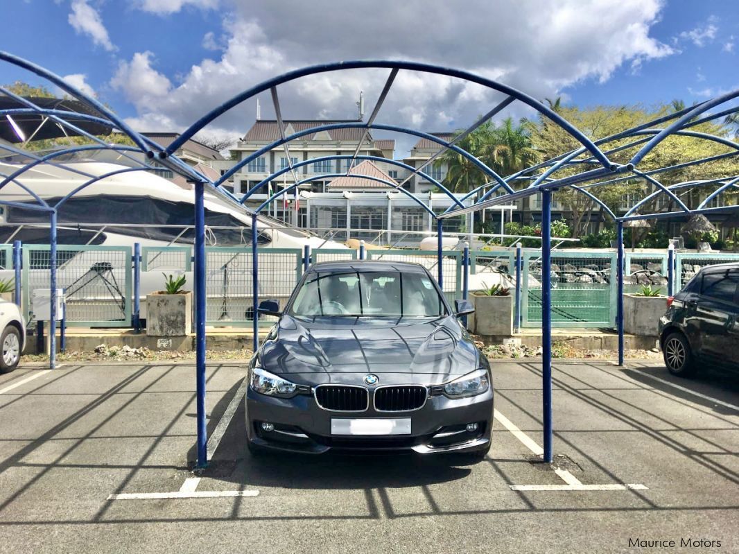 BMW 316i Sport line in Mauritius