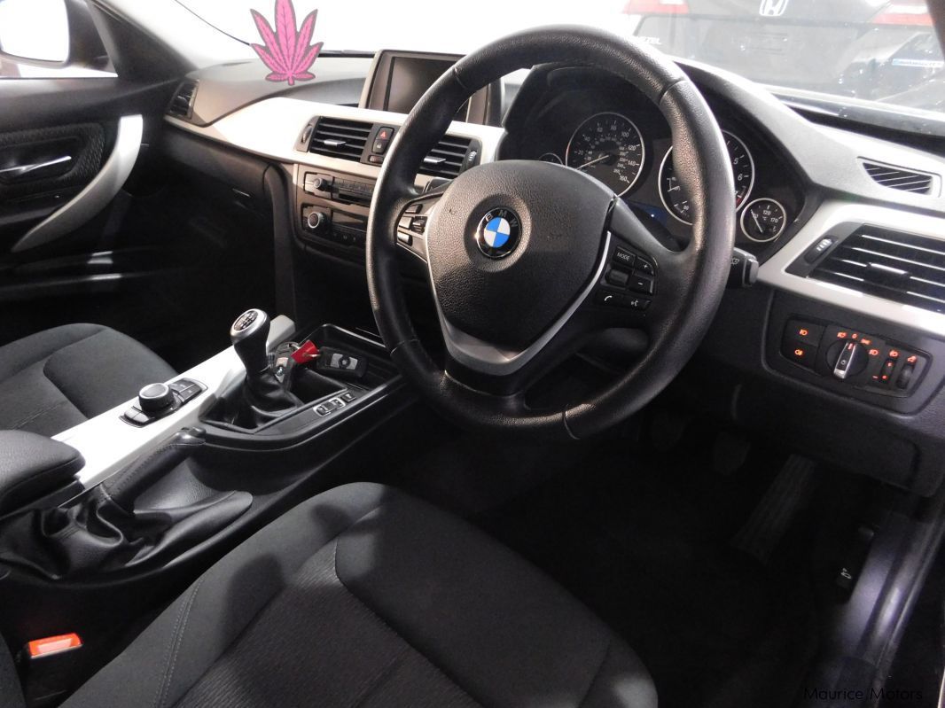 BMW 320i - BLACK  in Mauritius