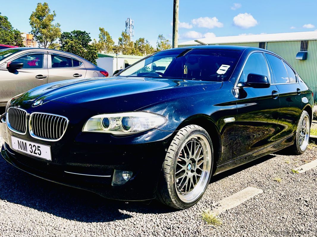 BMW 528i in Mauritius