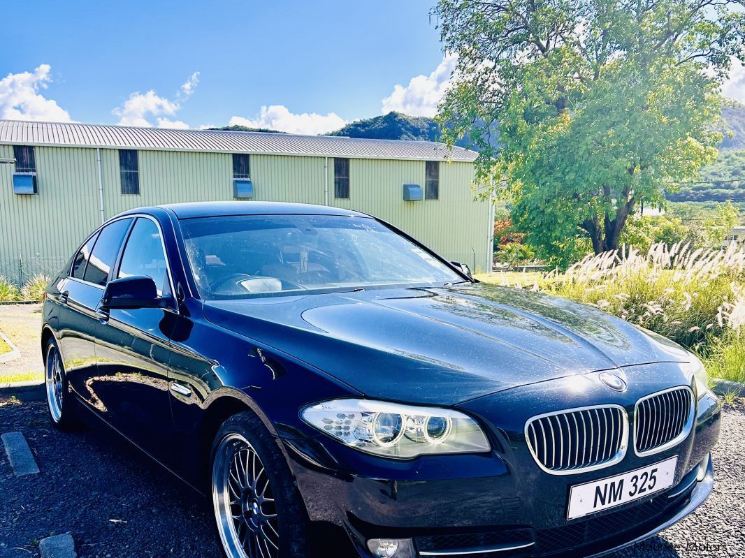 BMW 528i in Mauritius