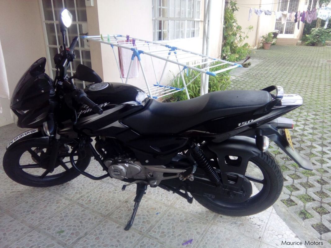 Bajaj Pulsar 150cc in Mauritius