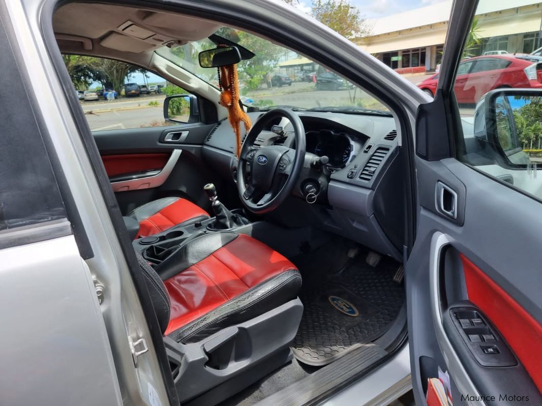 Ford Ranger Xlt in Mauritius