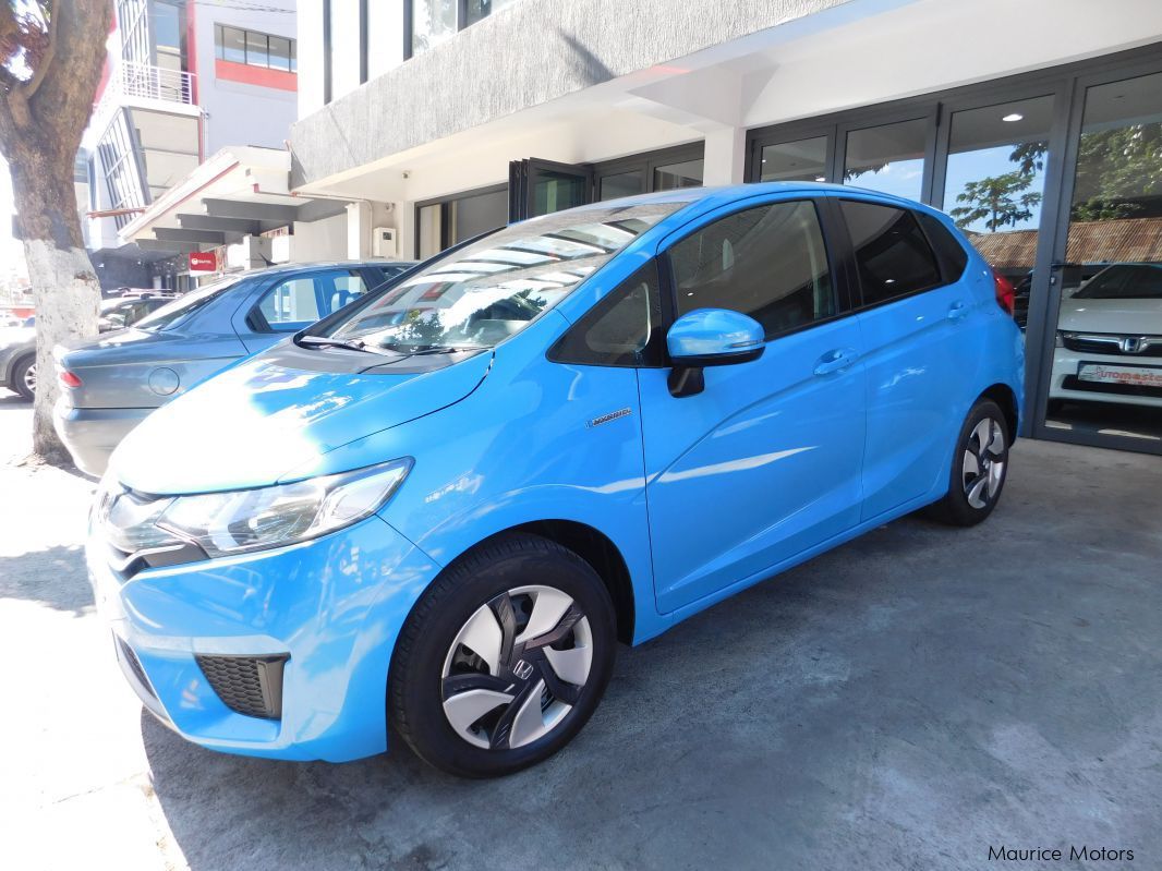 Honda FIT - BLUE - HYBRID in Mauritius