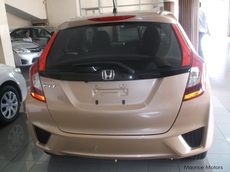 Honda FIT - BROWN BRONZE MET in Mauritius