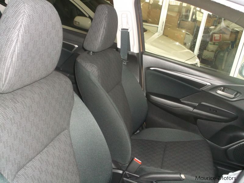 Honda FIT - BROWN BRONZE MET in Mauritius