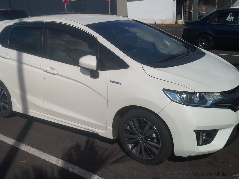 Honda Fit Hybrid RS in Mauritius