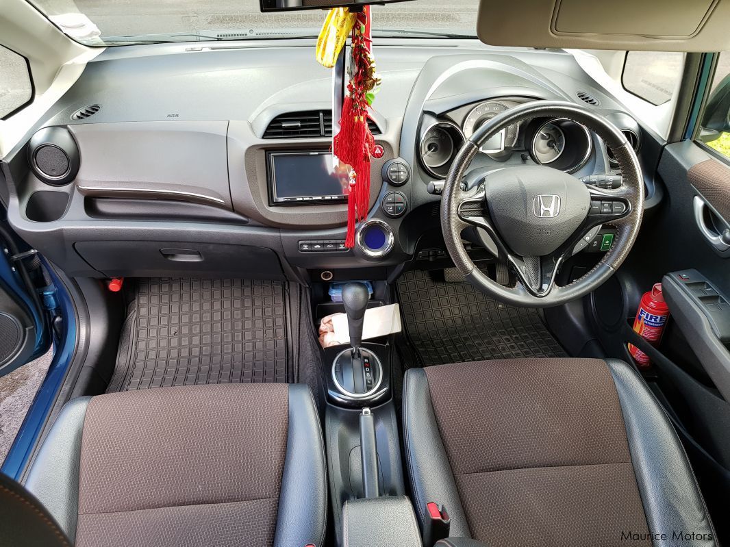 Honda Fit Shuttle in Mauritius