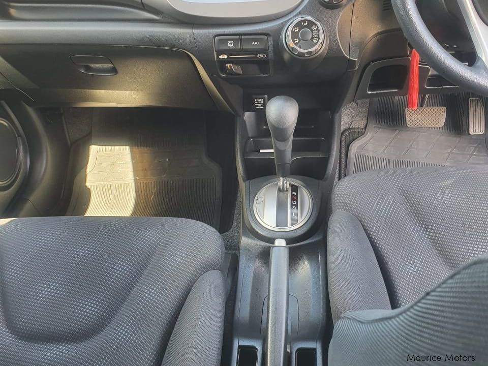 Honda Honda Fit in Mauritius