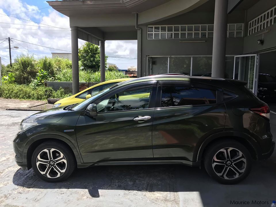 Honda VEZEL Z HYBRID in Mauritius