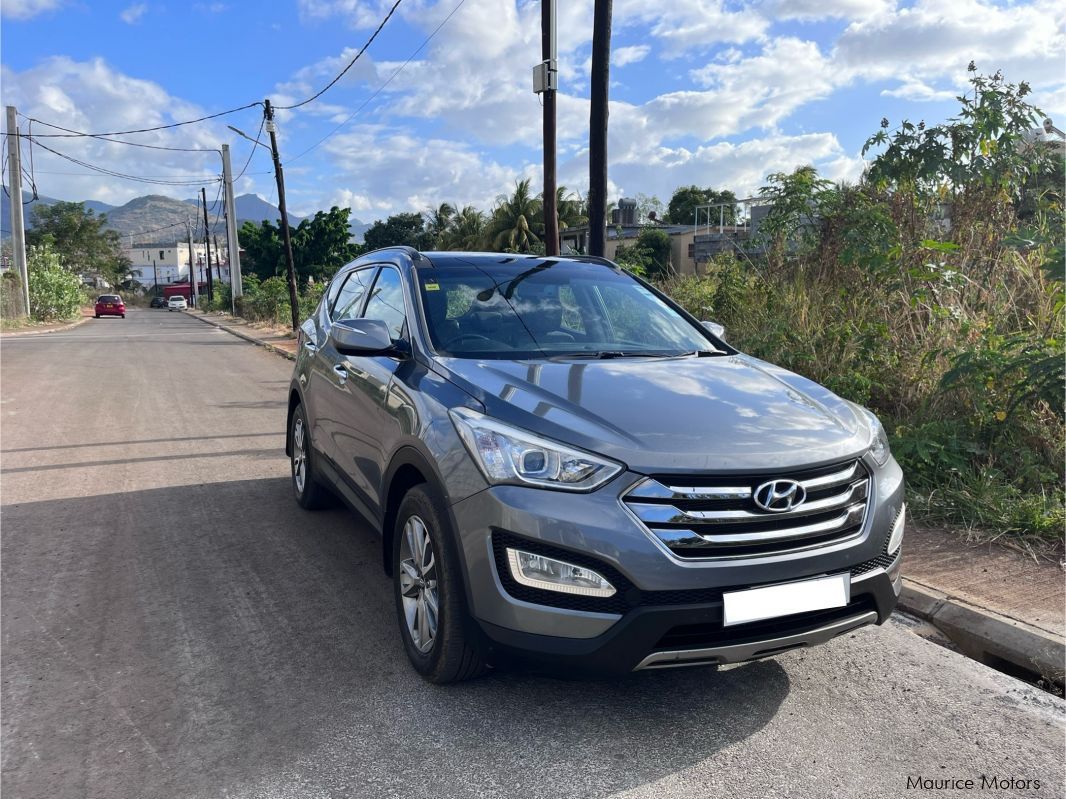 Used Hyundai Santa Fe 2013 Santa Fe for sale Le Hochet Hyundai Santa Fe sales Hyundai