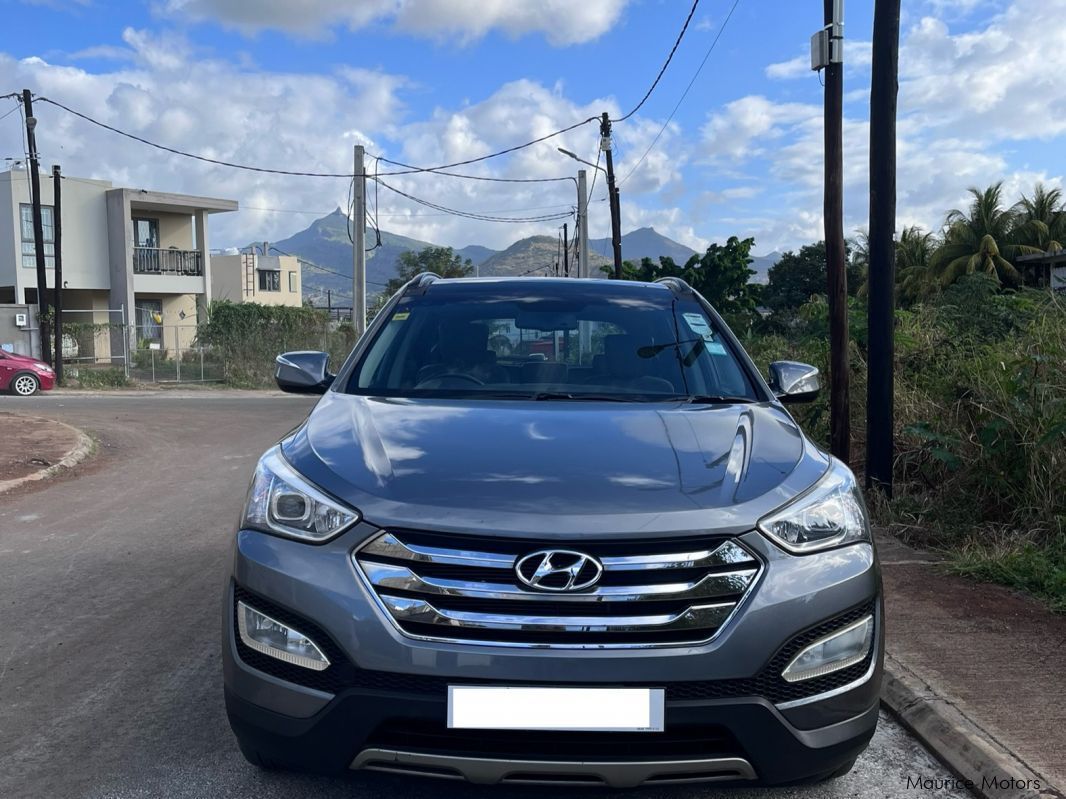 Used Hyundai Santa Fe 2013 Santa Fe for sale Le Hochet Hyundai Santa Fe sales Hyundai