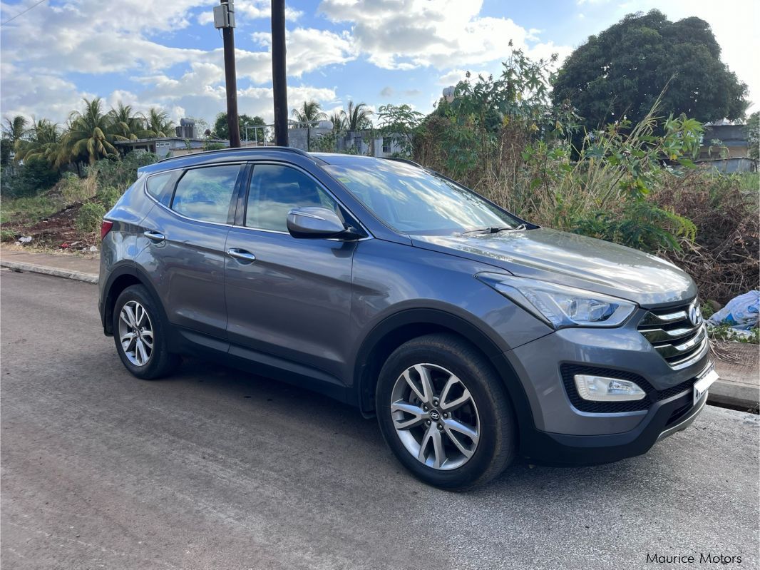 Used Hyundai Santa Fe 2013 Santa Fe for sale Le Hochet Hyundai Santa Fe sales Hyundai