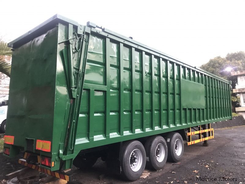 JBC Ejector Trailer in Mauritius