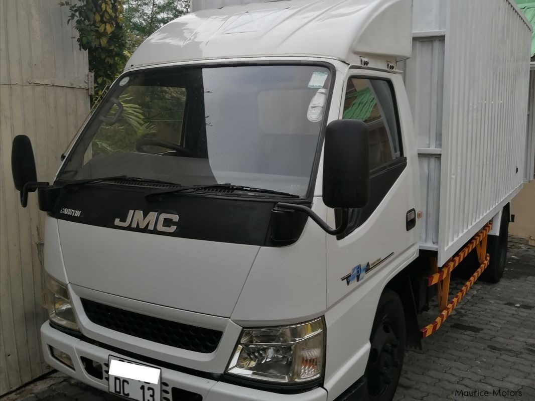 JMC 3TON DOUBLE ROUES ARRIERE in Mauritius