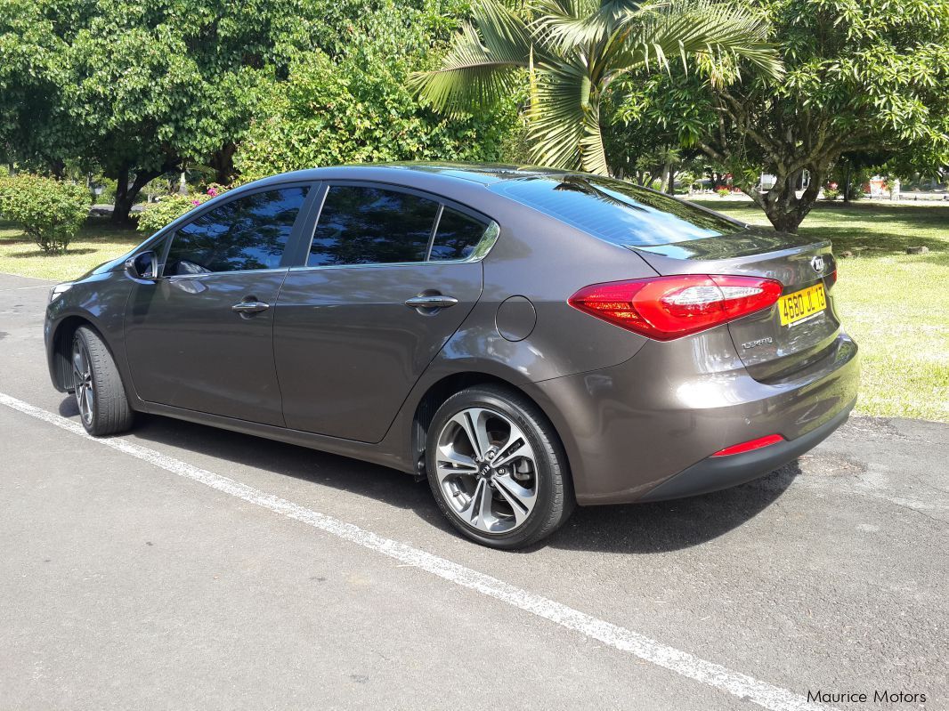 Kia Cerato in Mauritius