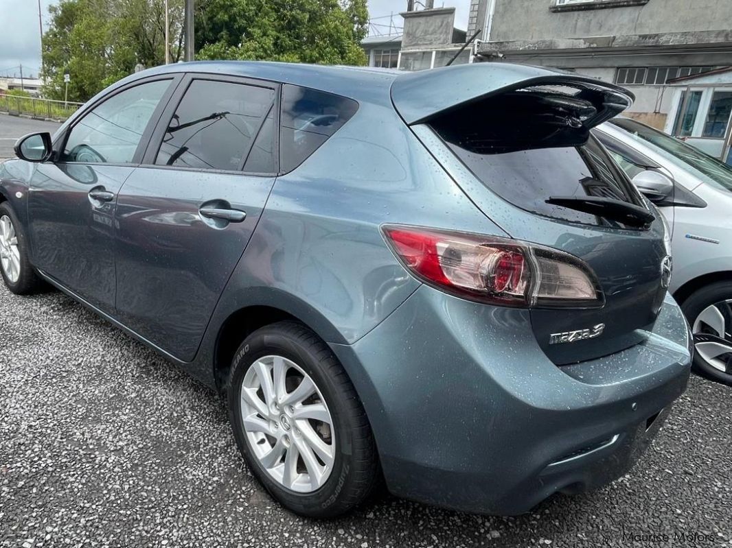 Mazda 3 in Mauritius