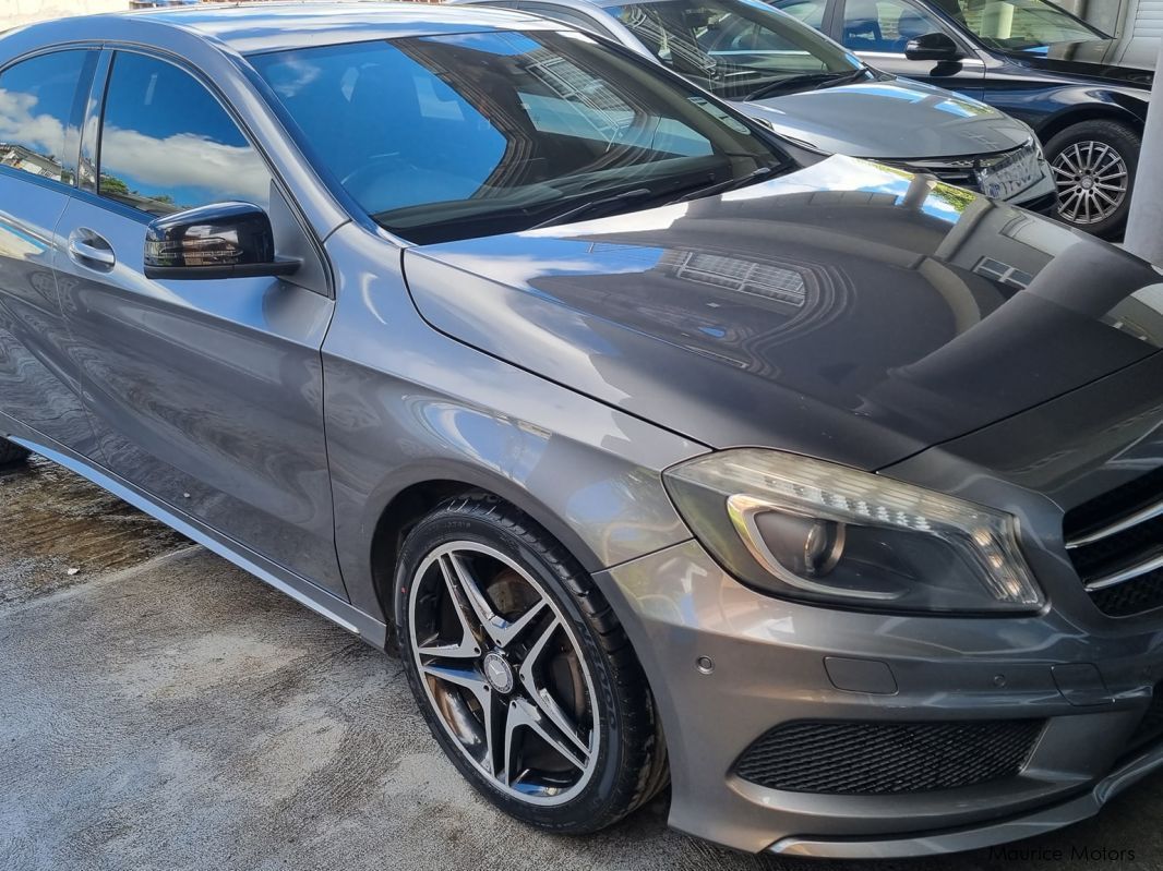 Mercedes-Benz A180 AMG PACK in Mauritius
