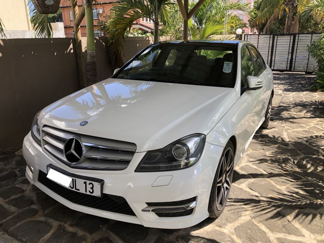 Used MercedesBenz C250 2013 C250 for sale Triolet MercedesBenz