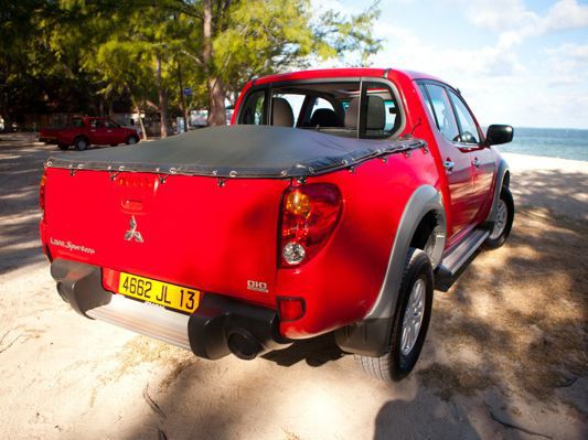 Mitsubishi Pick-up Double cab L200 Sportero (Auto) in Mauritius