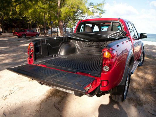 Mitsubishi Pick-up Double cab L200 Sportero (Auto) in Mauritius