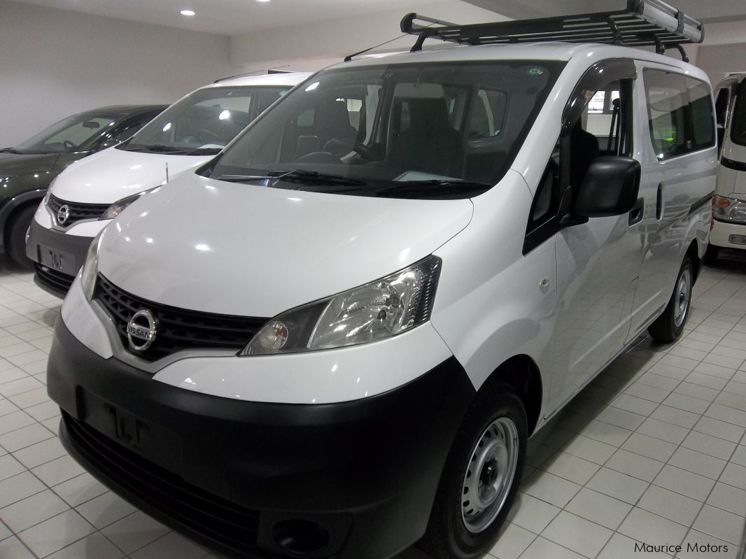 Nissan NV200 - WHITE in Mauritius