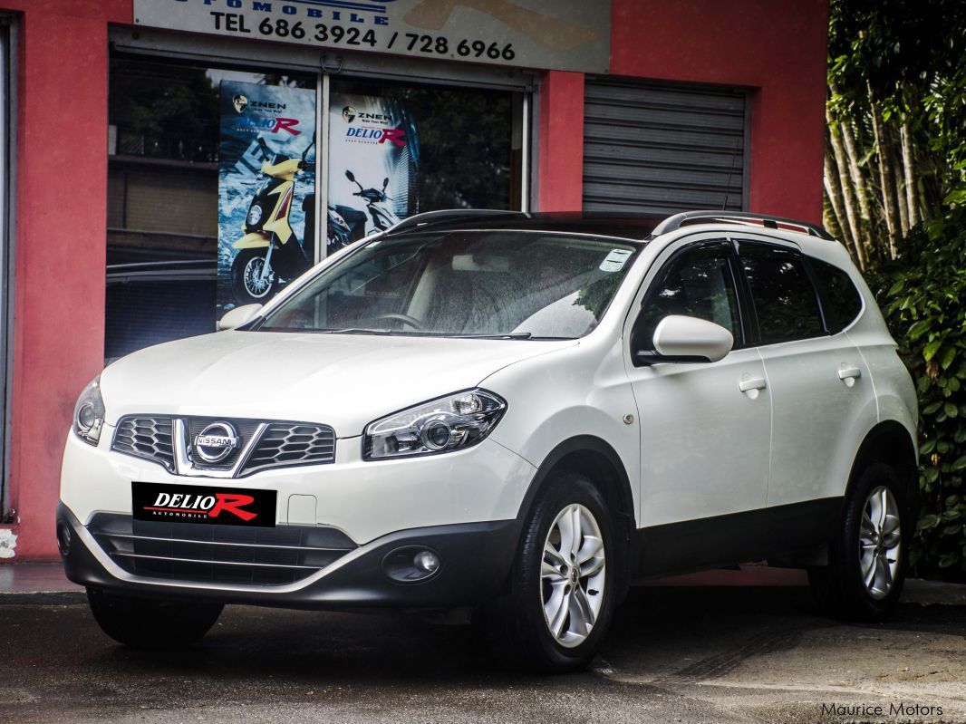 Nissan Qashqai +2 in Mauritius