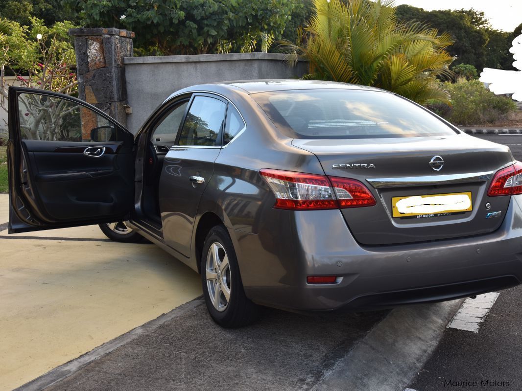 Nissan Sentra Elegance in Mauritius