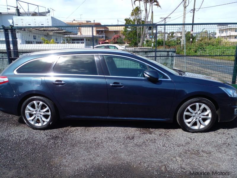 Peugeot 508 SW - DARK BLUE - 6 SPEED in Mauritius