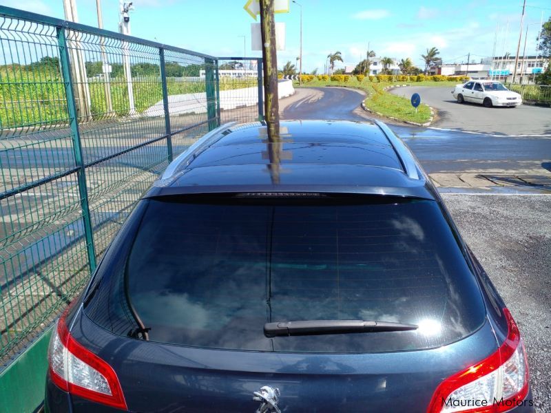 Peugeot 508 SW - DARK BLUE - 6 SPEED in Mauritius