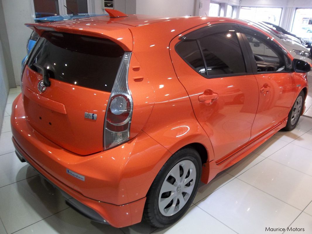 Used Toyota AQUA ORANGE 2013 AQUA ORANGE for sale Rose Hill