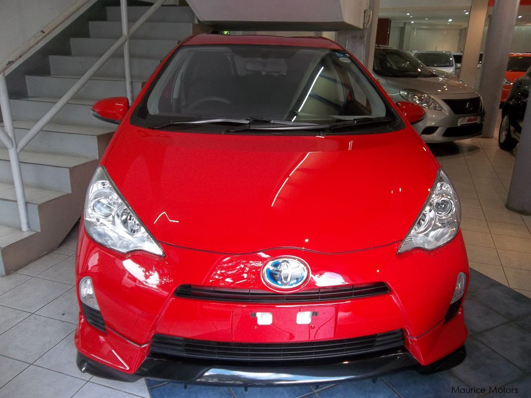 Toyota AQUA - RED in Mauritius