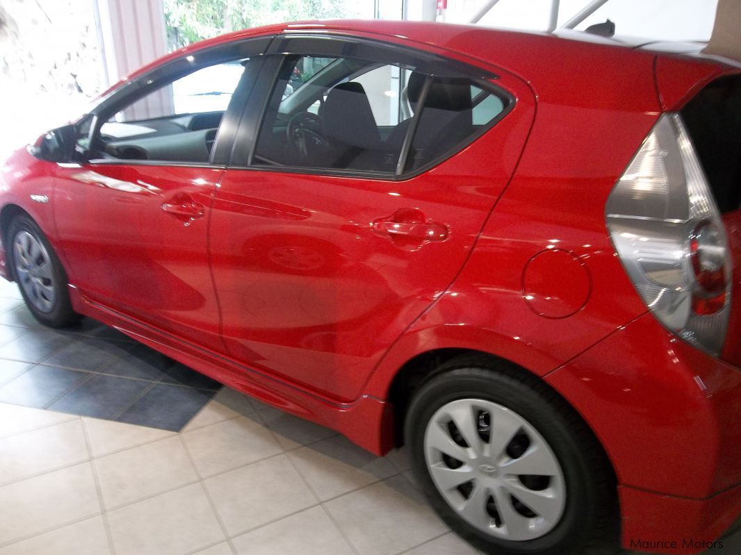 Toyota AQUA - RED in Mauritius